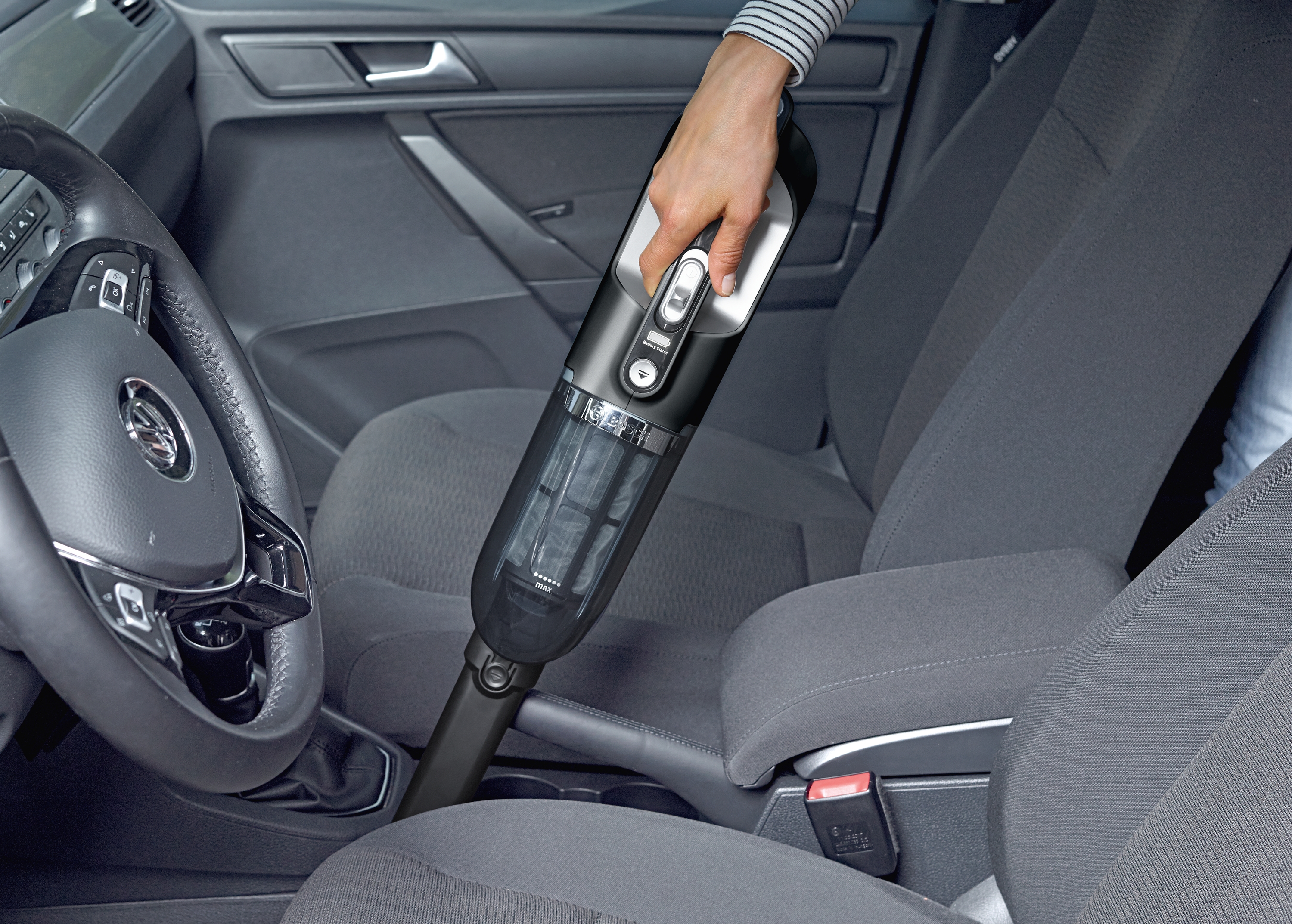 Štapni usisivač na baterije s dodacima Flexxo BBH32101, Serie 4, 21.6V