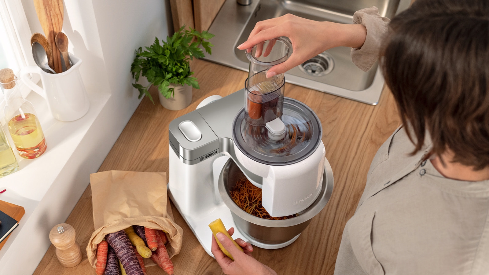 Kitchen machine, MUM Serie 2, 900 W, White, Silver, MUMS2VS30