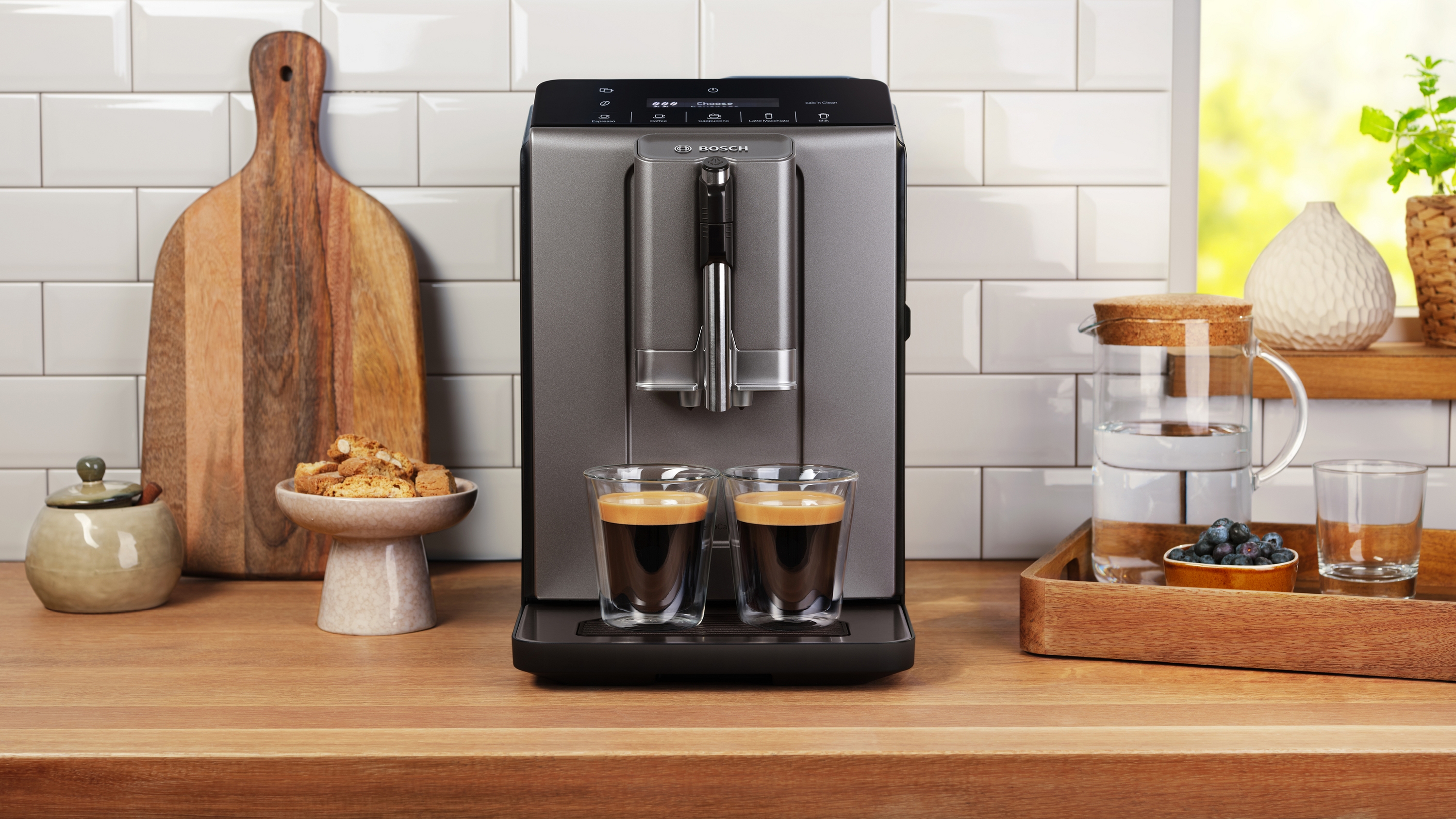 Fully automatic coffee machine, Serie 2 VeroCafe, Diamond titanium metallic, TIE20504