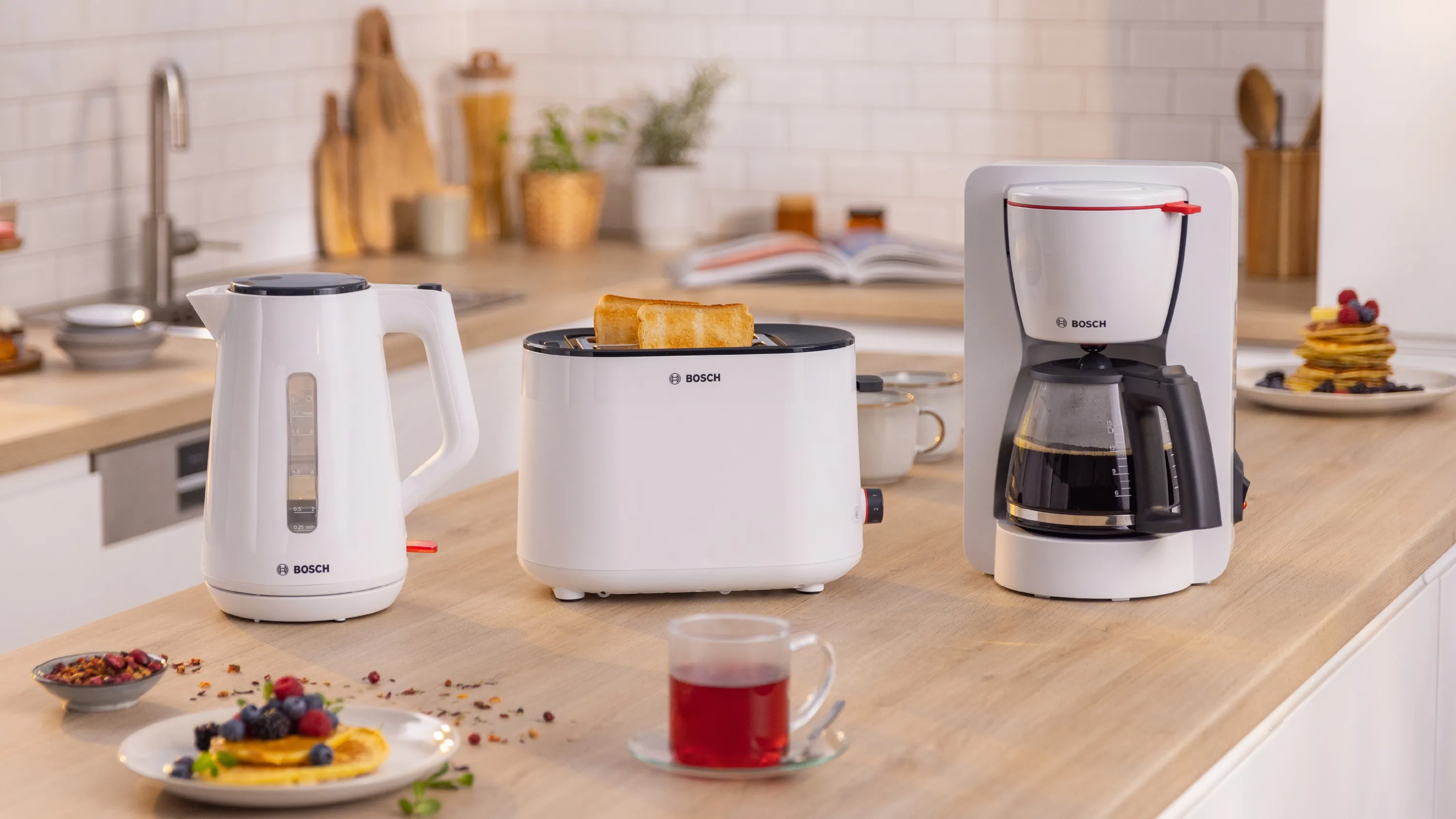 Kettle, MyMoment, 1.7 l, White, TWK1M121