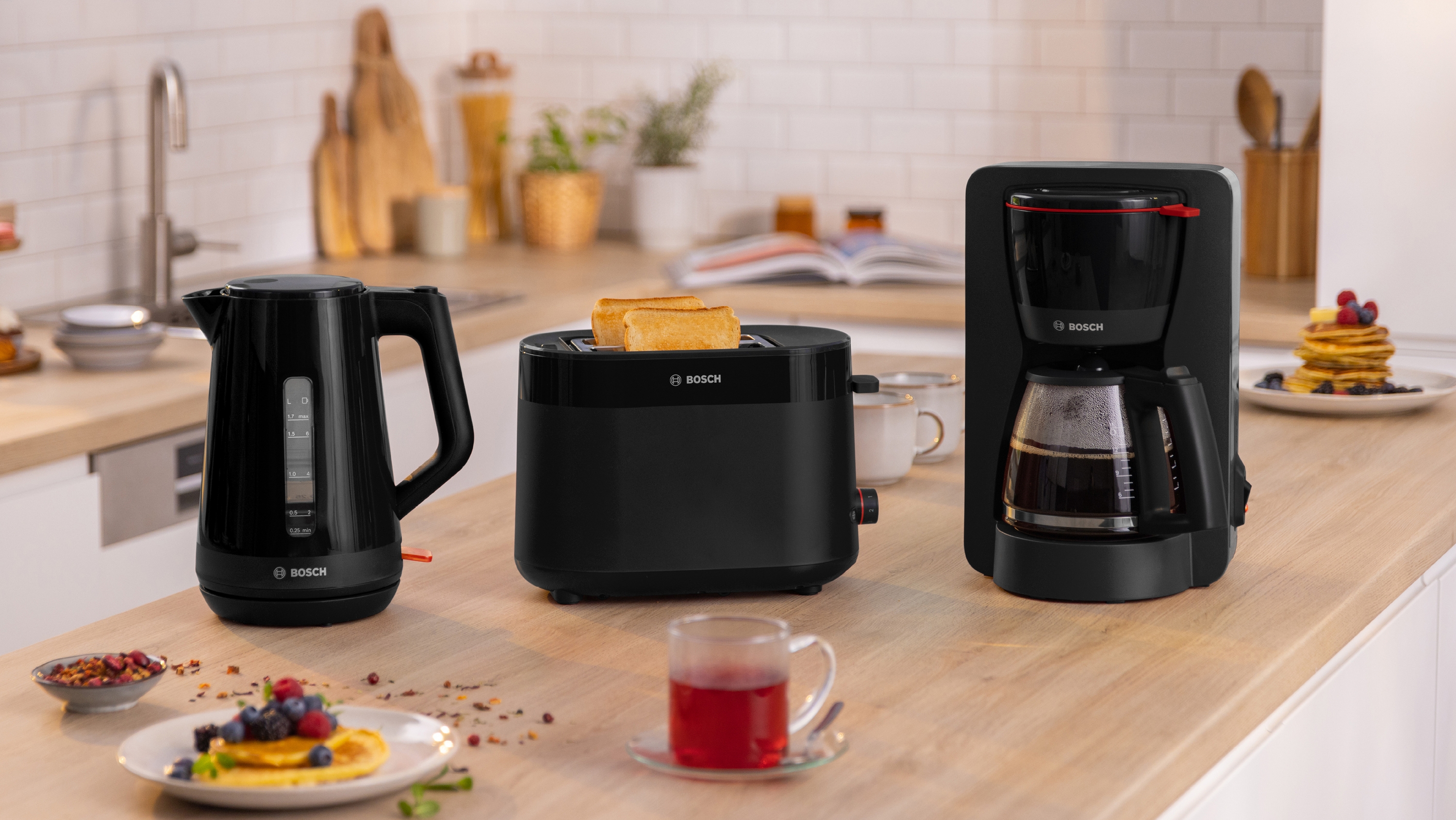 Kettle, MyMoment, 1.7 l, Black, TWK1M123