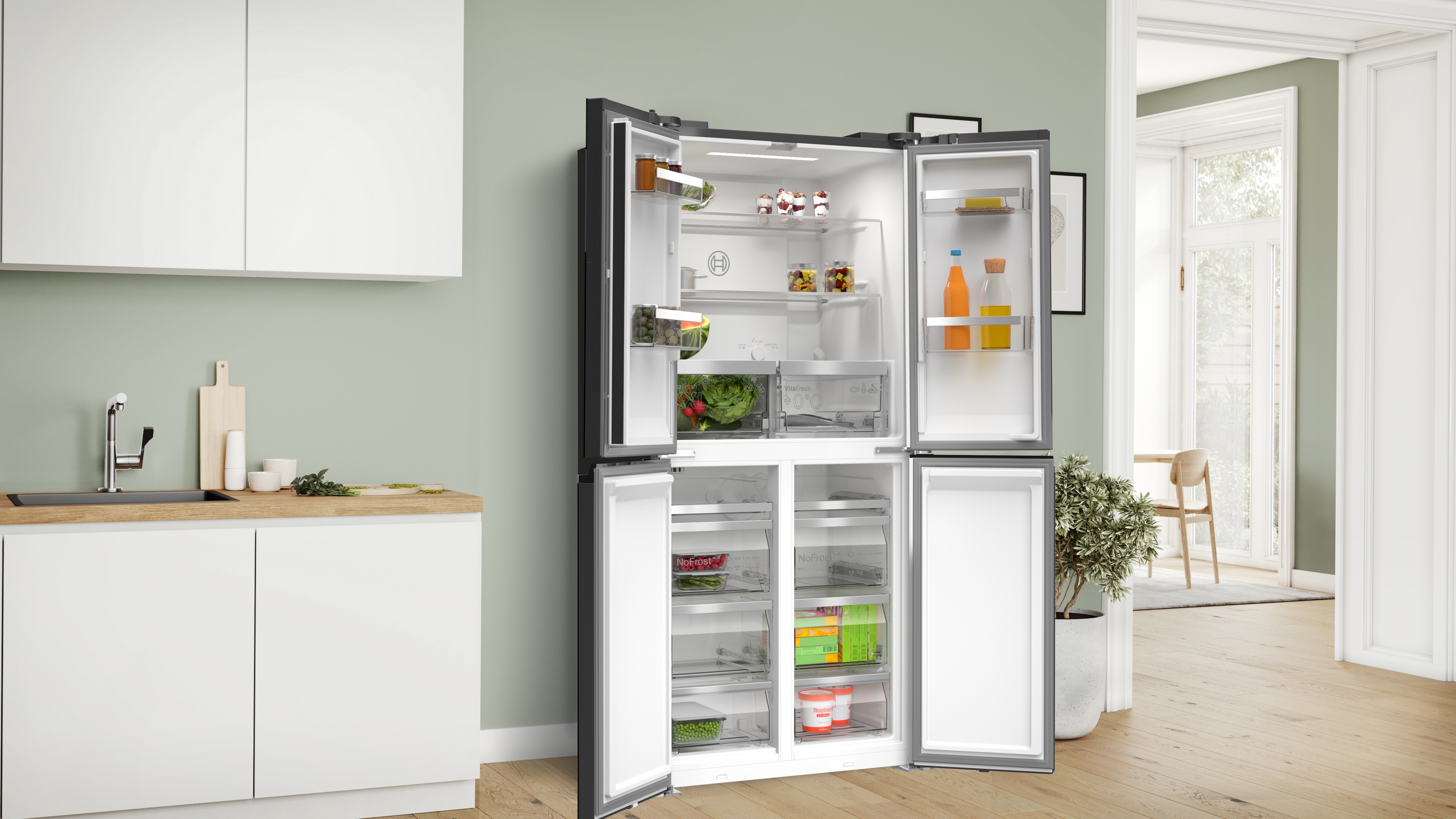 Series 4, HEADER2.Glassdoor_MultiDoor, 189.5 x 85 cm, Black, KMC85LBEA