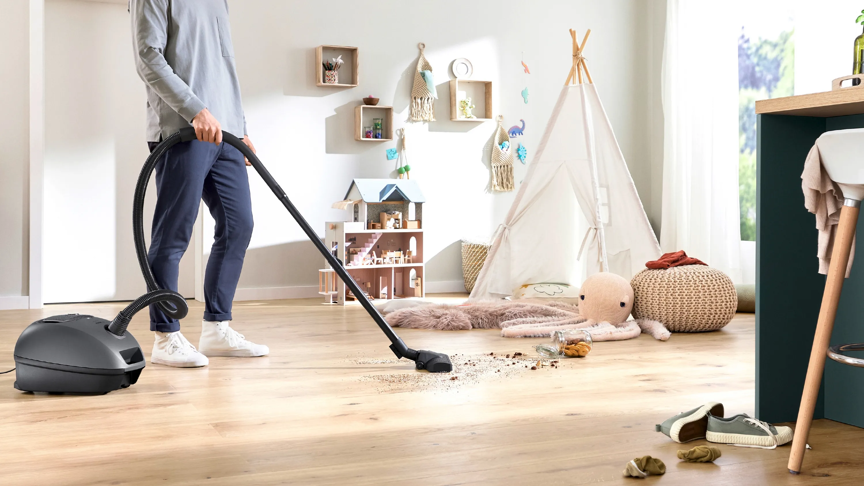 Usisivač s kesom Serija 4 BGL41GR3H