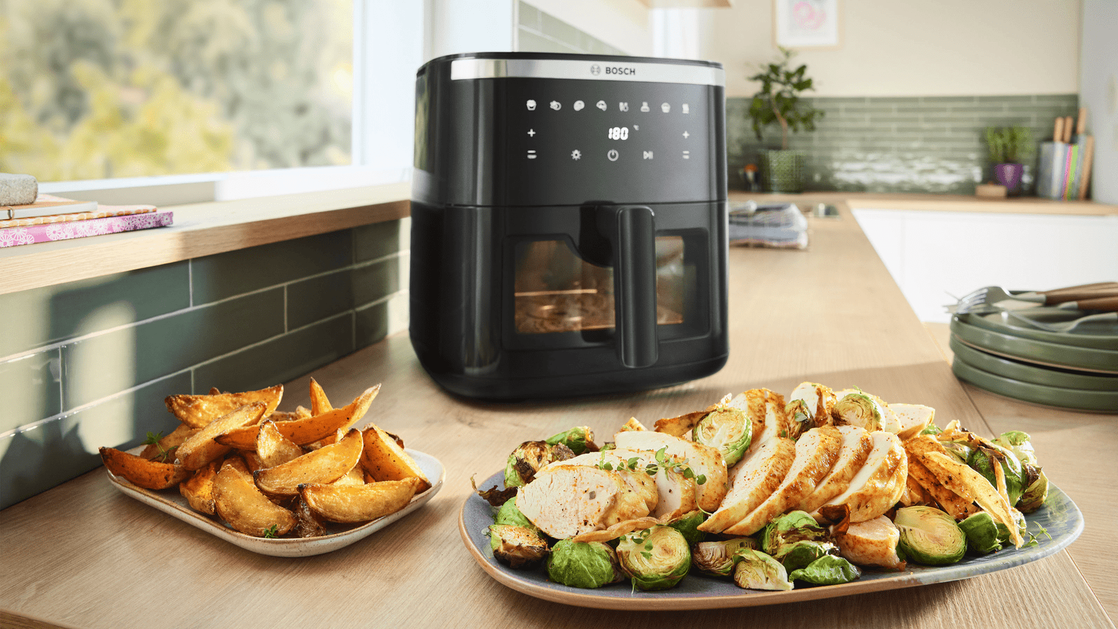 Airfryer Serija 6 Crna MAF671B0