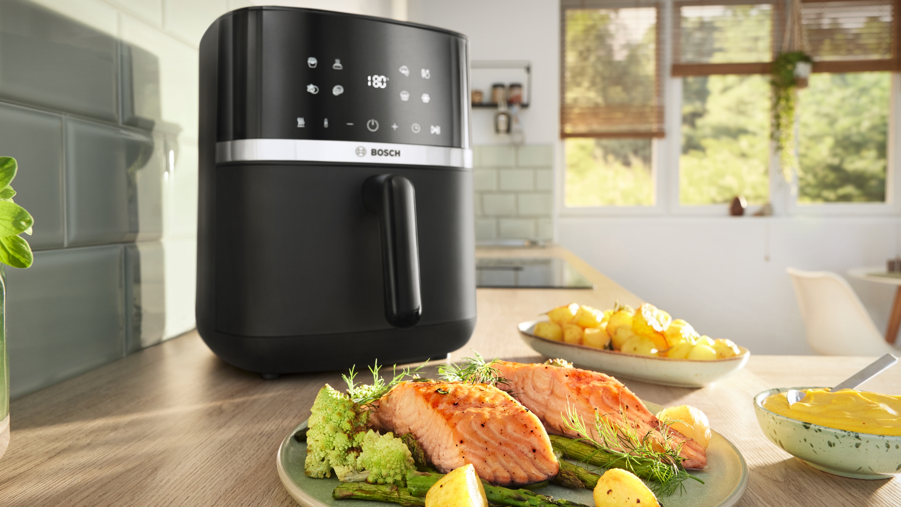 Serija 4, Airfryer , Crna, MAFS2462B