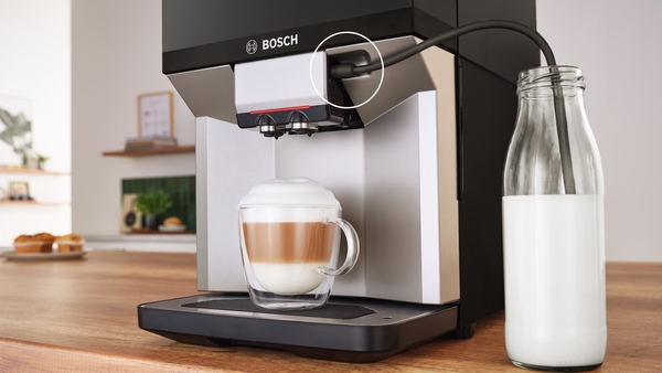 Series 4, Fully automatic coffee machine, VeroCafe, Inox silver metallic, Piano black, TPE40307